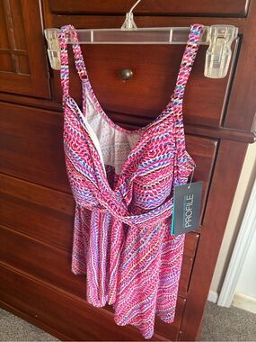 Ladies Profile Pink Multi-Color Tankini Top